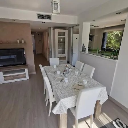 Apartment Cosette Mia *